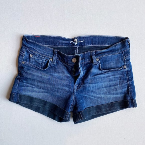 7 for All Mankind Dark Cuff Jean Shorts - Picture 1 of 3